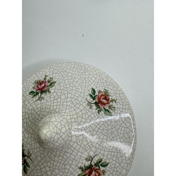 Antique Crackle Ceramic lidded Dish with Rose Floral Design - Picture 9 of 9